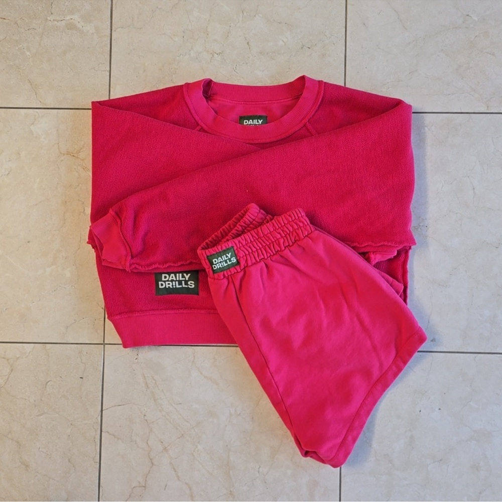 Daily Drills Punch Sweatshirt and Shorts Set